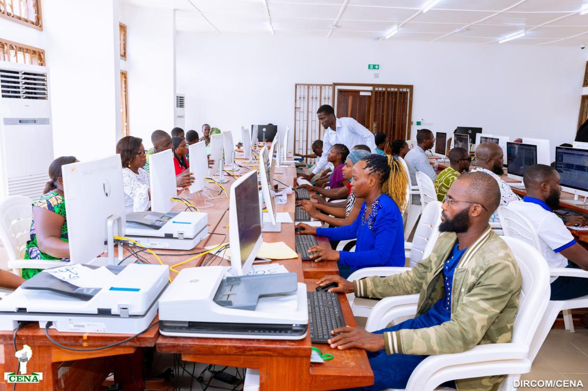 Recrutement des agents électoraux : la CENA poursuit l’étude des dossiers de candidature