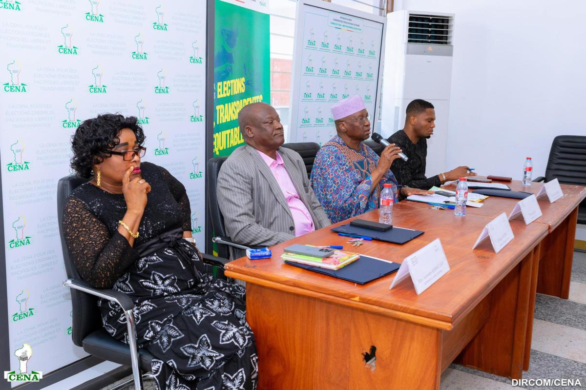 La Commision Électorale Nationale Autonome (CENA) a lancé officiellement la formation des formateurs des agents électoraux à la salle de conférence de l’institution sis à l’ex INFOSEC à Cotonou